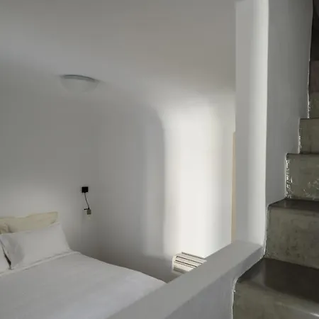 Di Capo - Santorini Old Winery Luxury Akrotiri (Santorini)