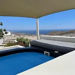 Di Capo - Santorini Old Winery Luxury