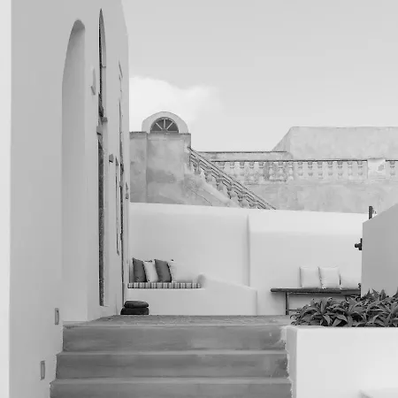 Di Capo - Santorini Old Winery Luxury Ακρωτήρι