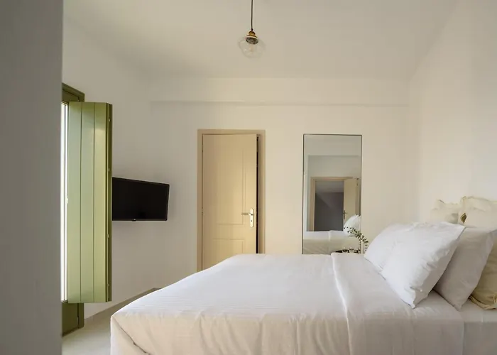 Di Capo - Santorini Old Winery Luxury بيت للعطل