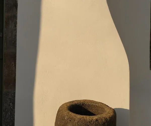 Di Capo - Santorini Old Winery Luxury 펜션 Akrotírion