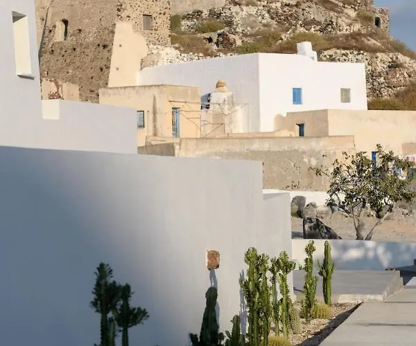 Di Capo - Santorini Old Winery Luxury Akrotírion